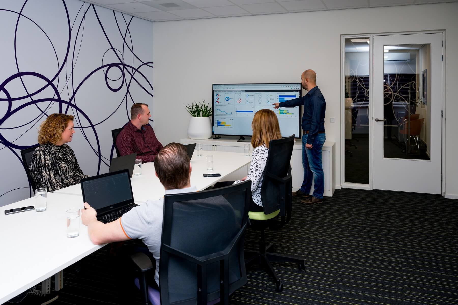 Logo complex ict landscape